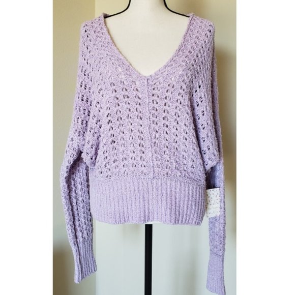 FINAL SALE!  Free People V-Neck Lavender Purple Womens Sweater Size Medium NWT - Picture 4 of 7